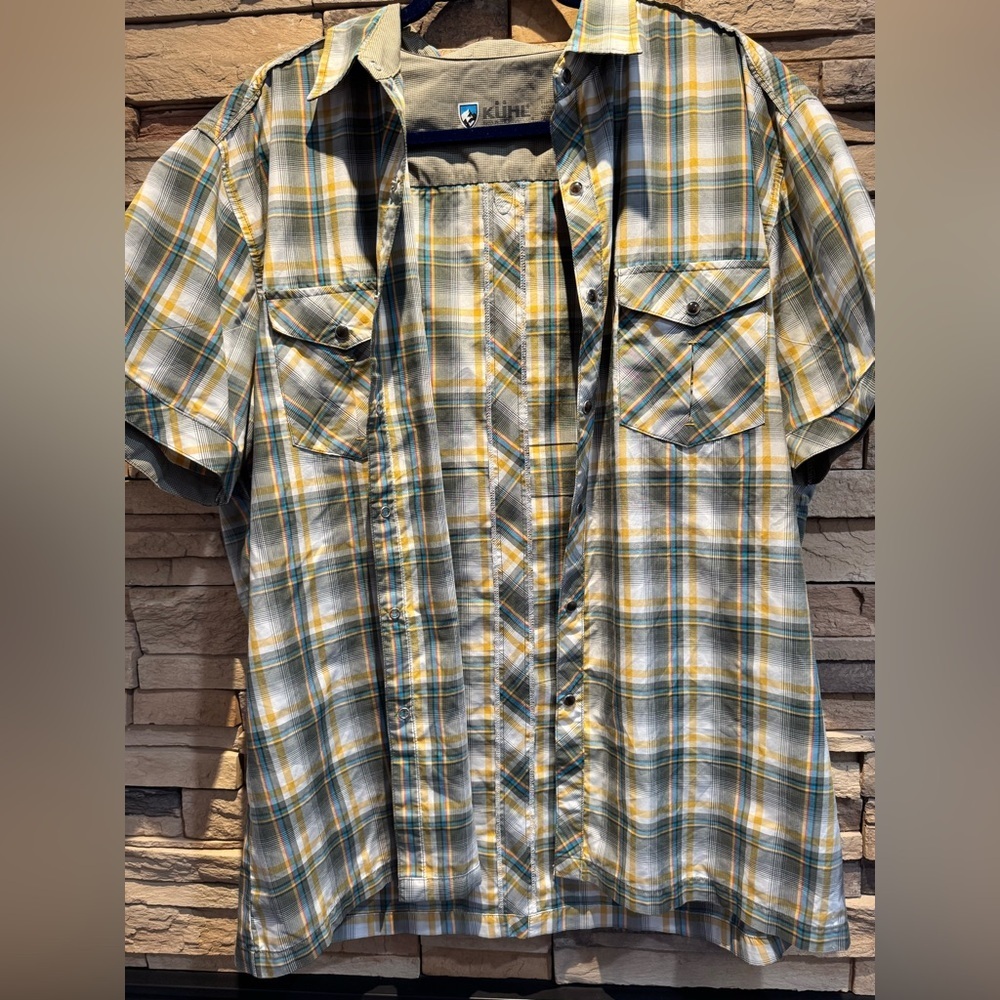 Kuhl Response Quick-dry, moisture-wicking, UV protection Short sleeve button up - Picture 1 of 4